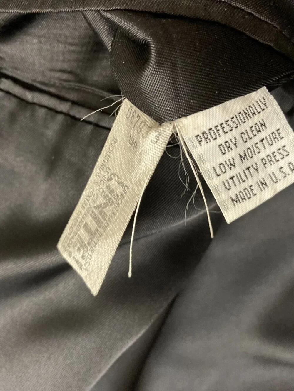 Kenneth Cole New York Men's Black Wool Blend Sport Coat Blazer 48R Estimated